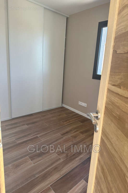 Appartement à CALVISSON