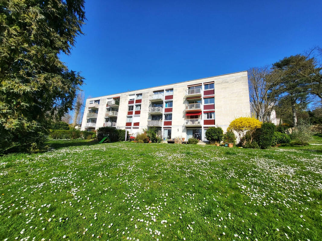Appartement à TAVERNY