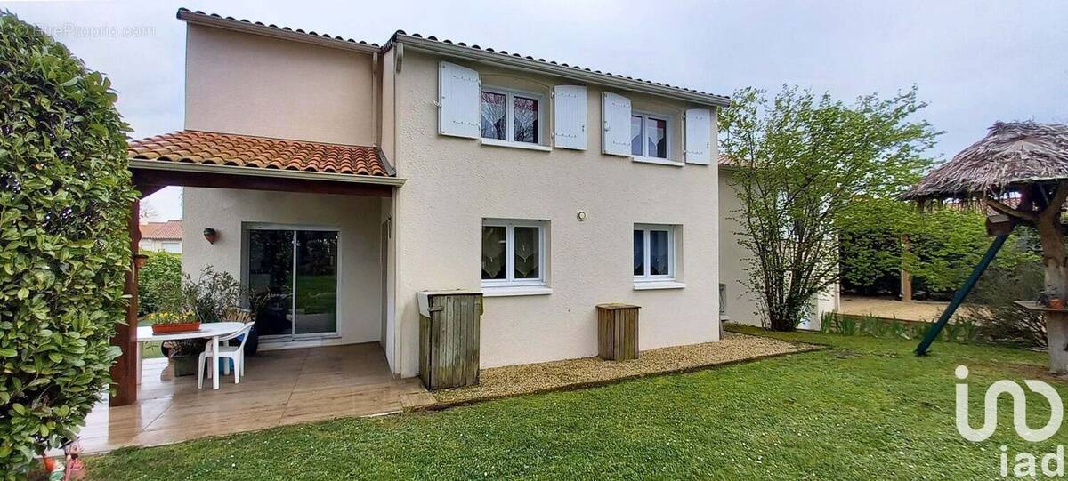 Photo 1 - Maison à AIFFRES