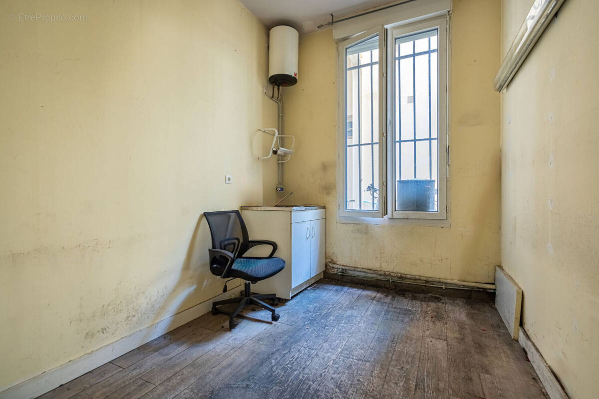 Appartement à PARIS-11E
