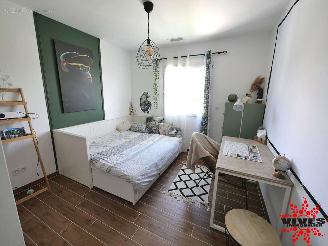 Maison à CRUZY