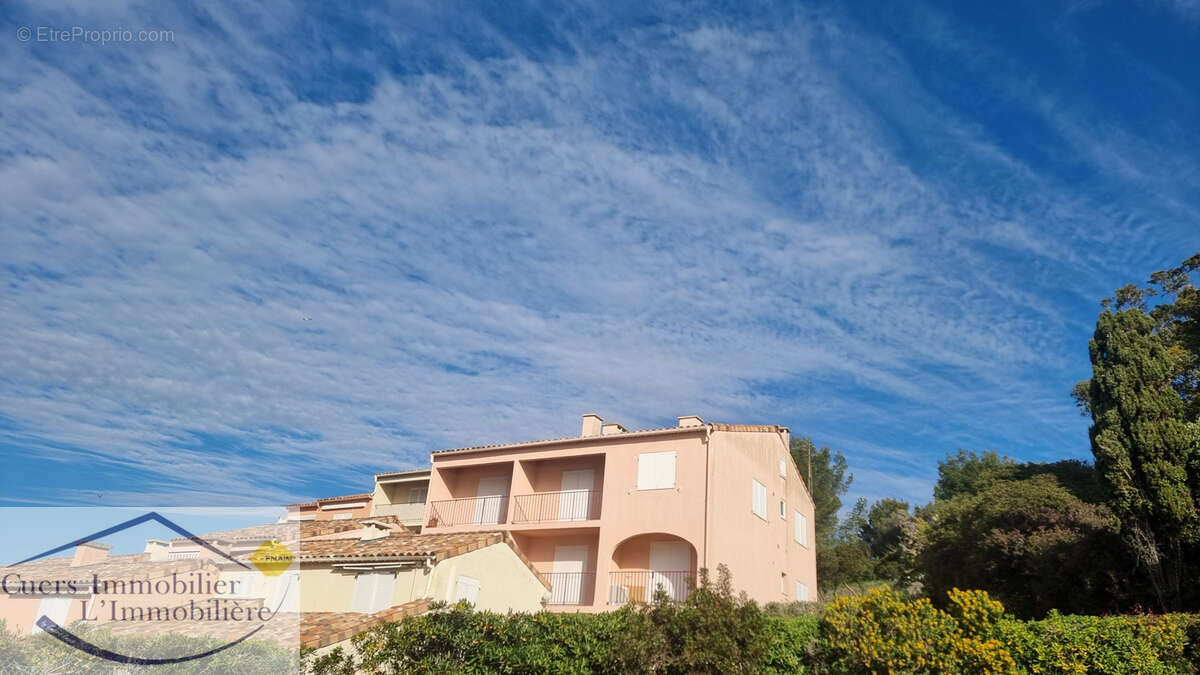 Appartement à HYERES