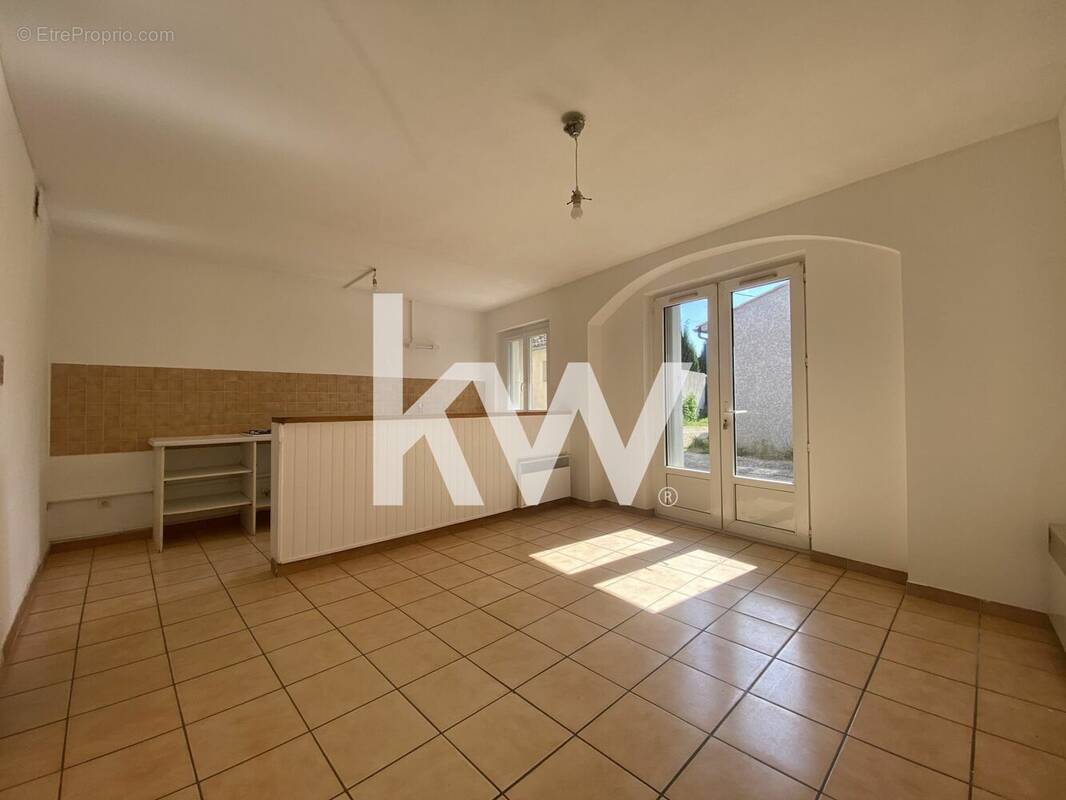 Appartement à REDESSAN