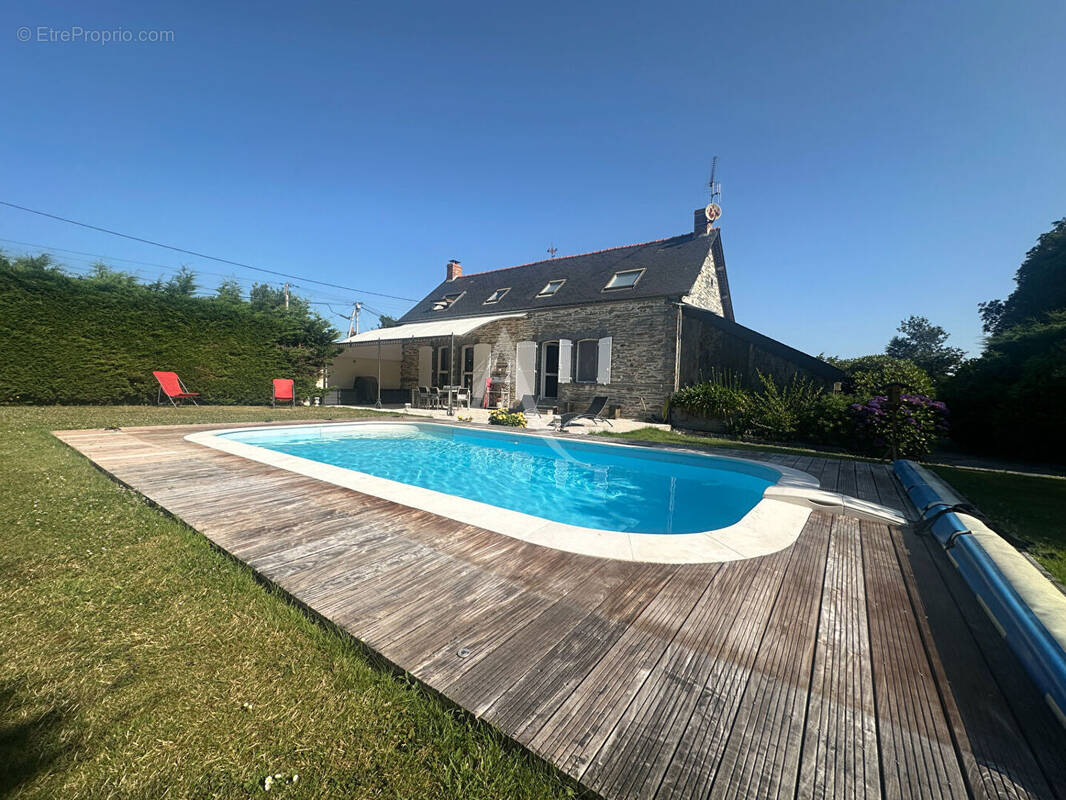 Maison à NOZAY