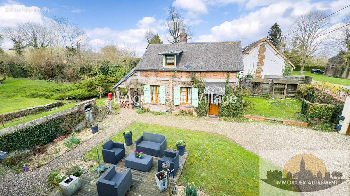 Maison à ESCHES