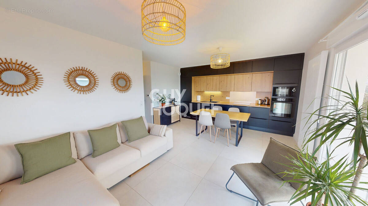 Appartement à ANGRESSE