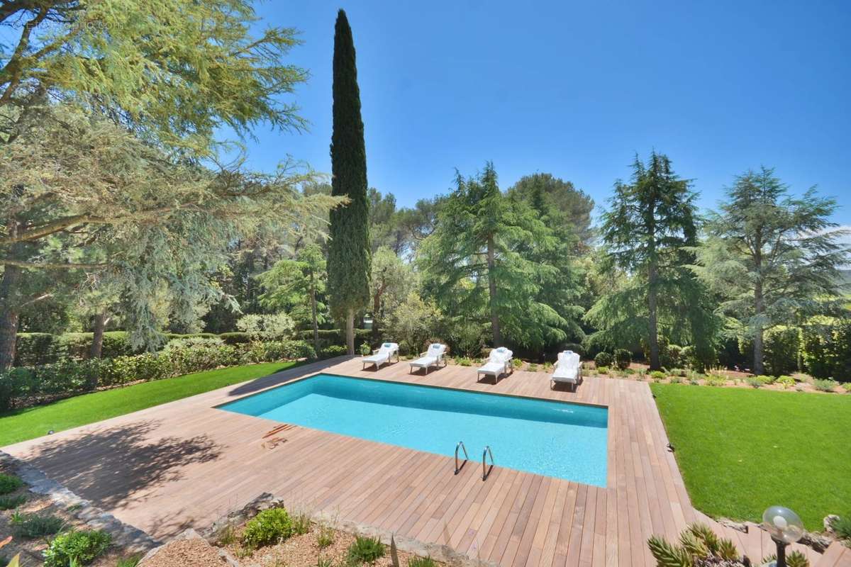 Maison à BIOT