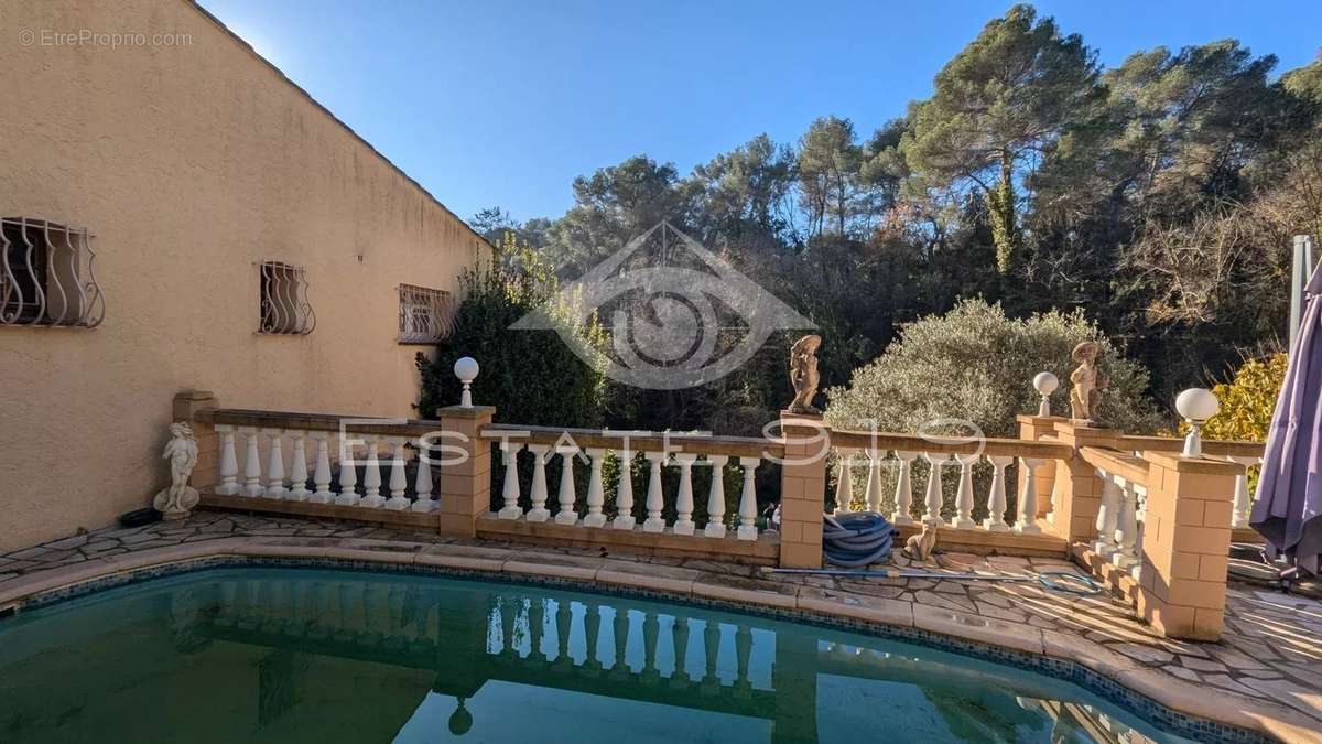 Maison à BIOT
