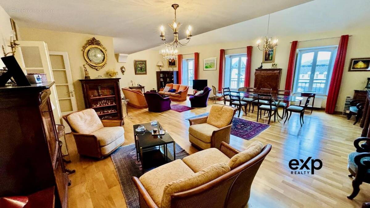 Appartement à LAVAL