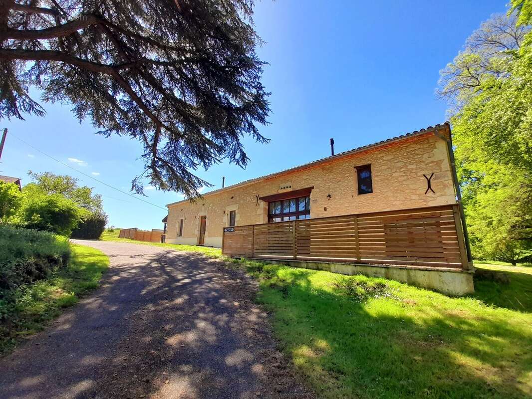 Maison à EYMET