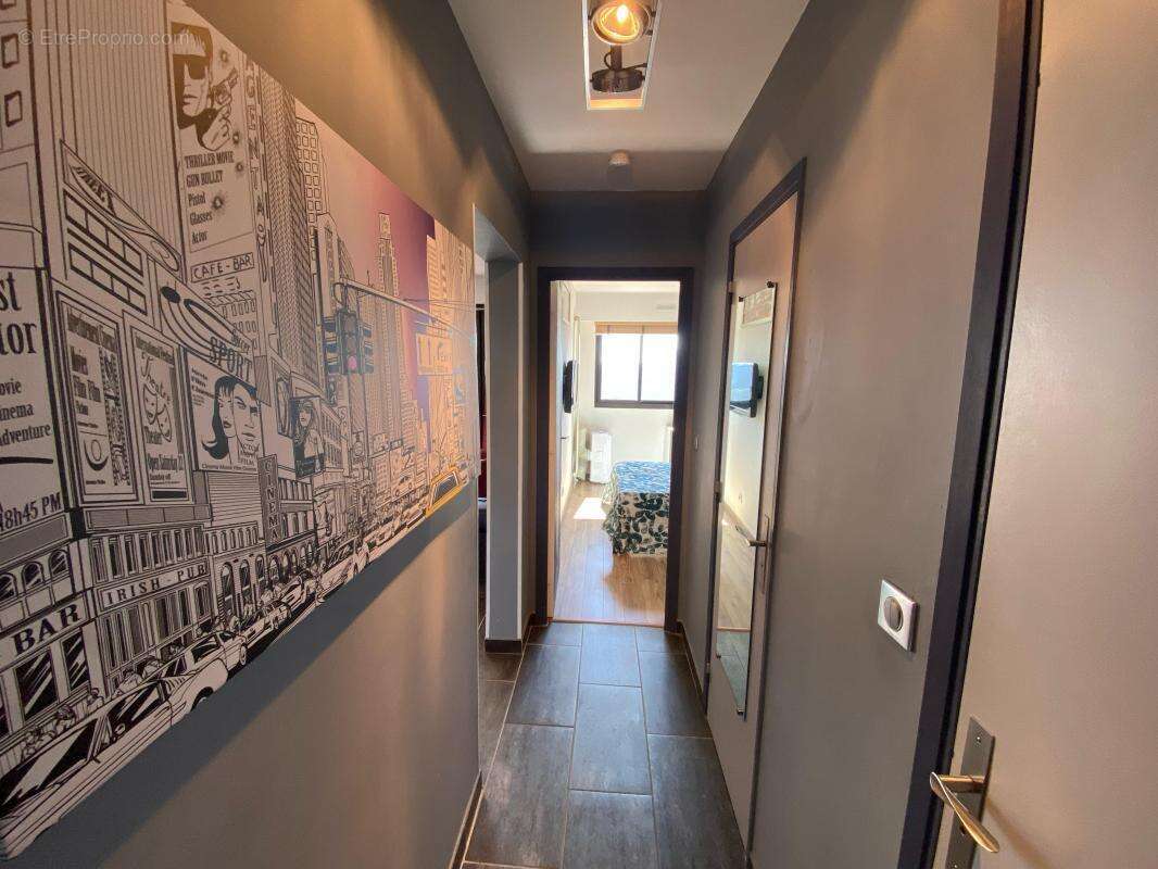 Appartement à MANDELIEU-LA-NAPOULE