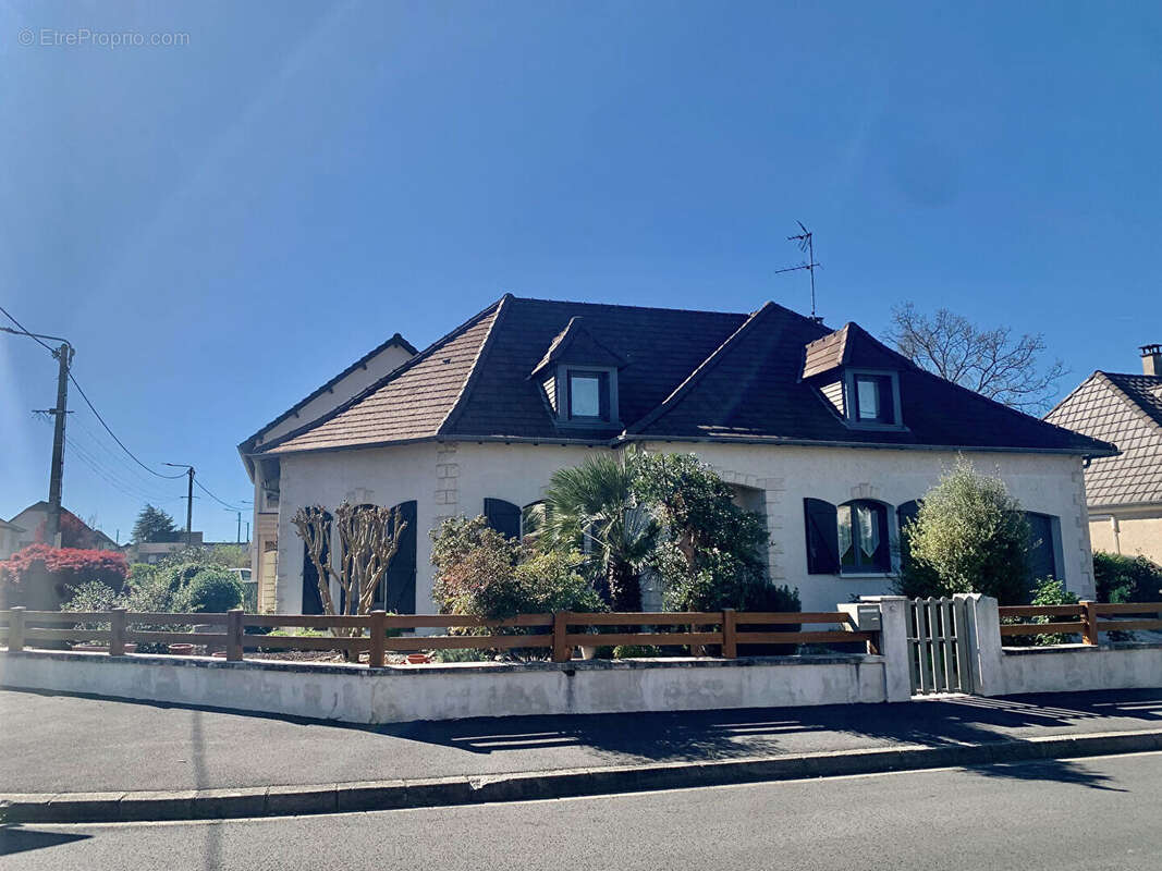 Maison à BRIVE-LA-GAILLARDE