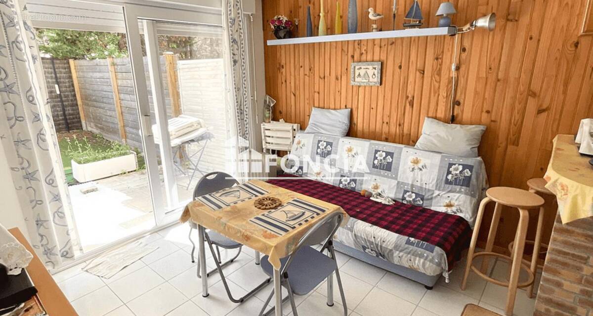 Appartement à MESCHERS-SUR-GIRONDE