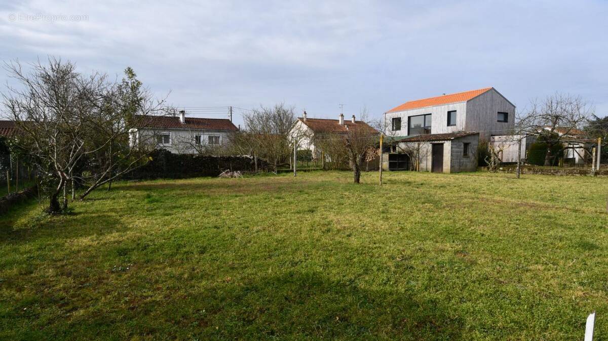 Terrain à CLISSON