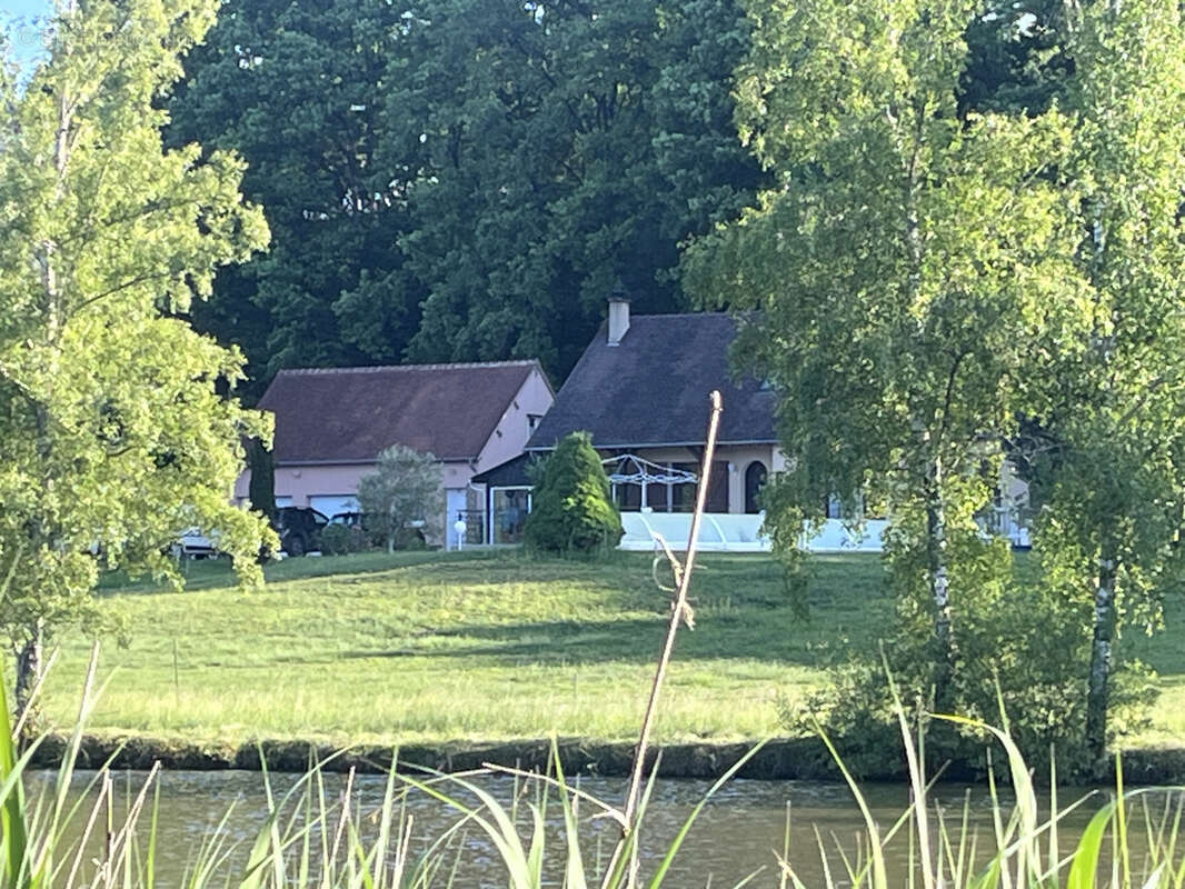 Maison à SANCERRE