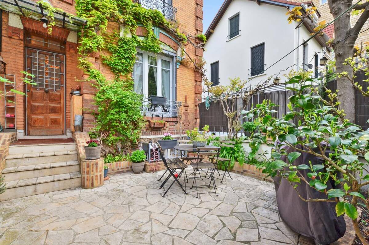 Maison à BOIS-COLOMBES