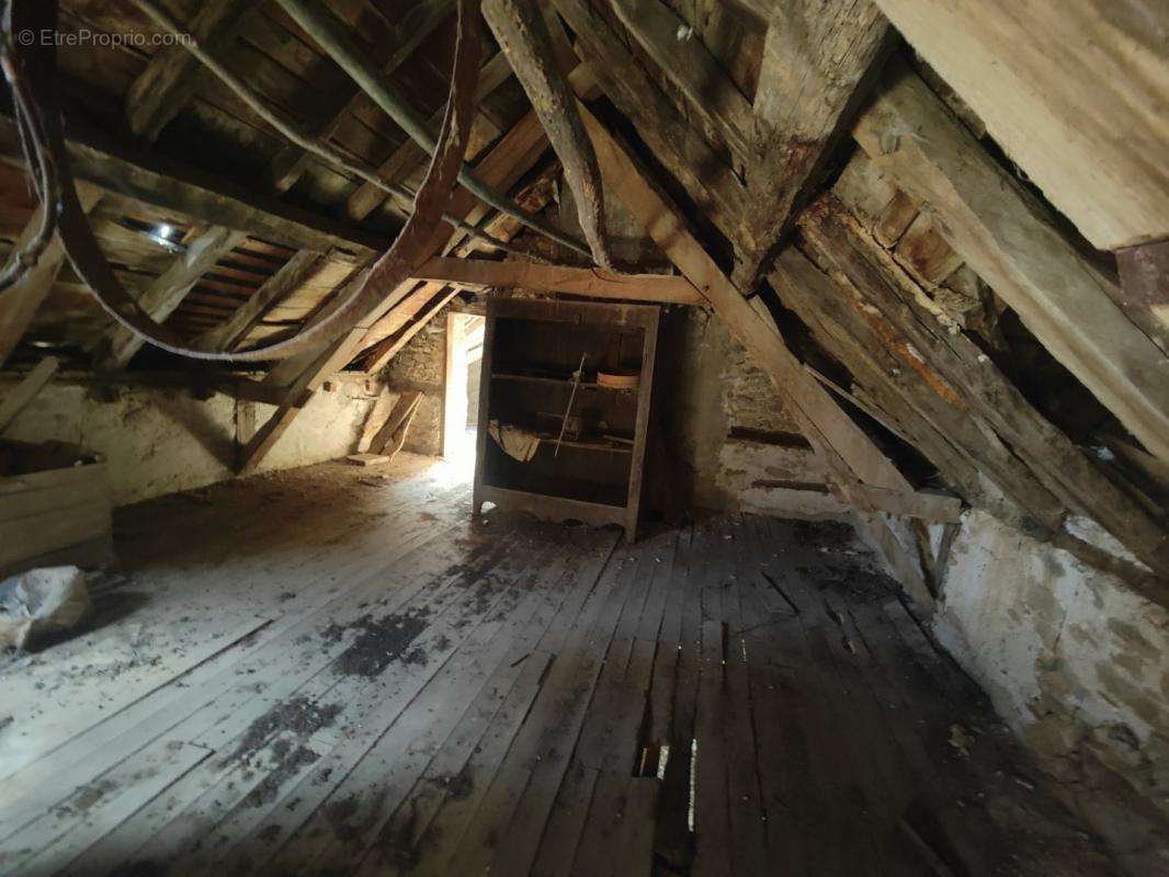 Maison à CASTANET
