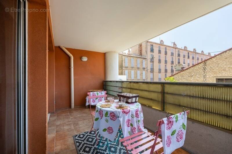Appartement à MARSEILLE-10E