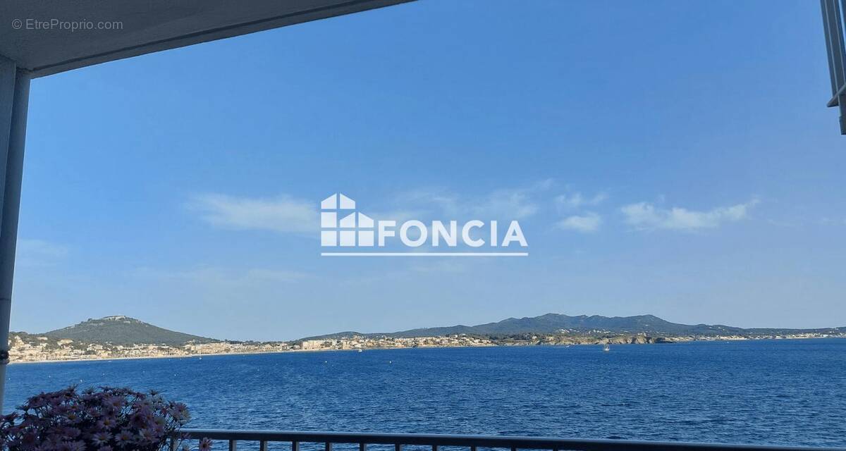 Appartement à SANARY-SUR-MER