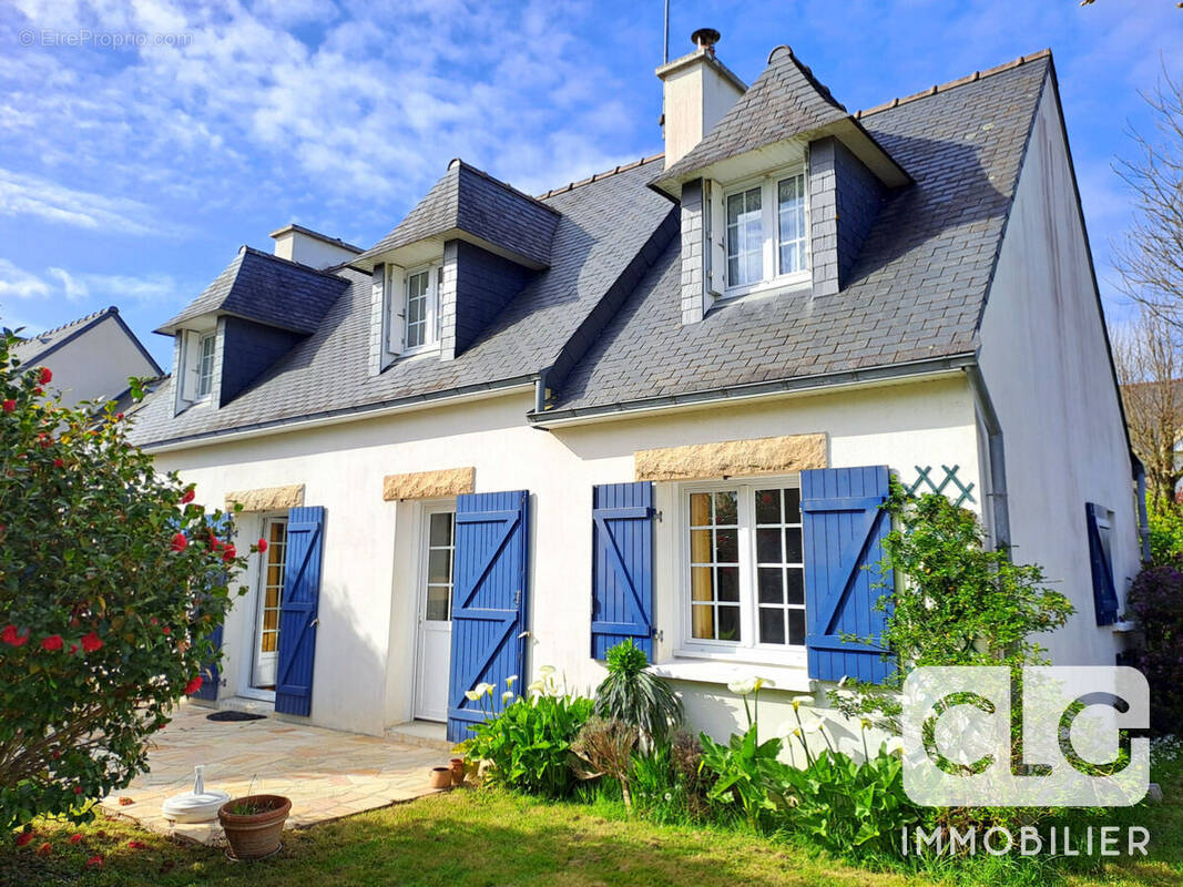 Maison à COMBRIT