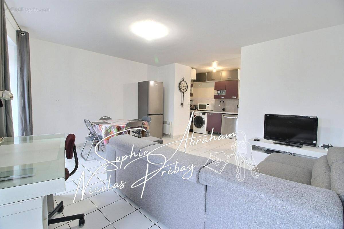 Appartement à ANGERVILLE