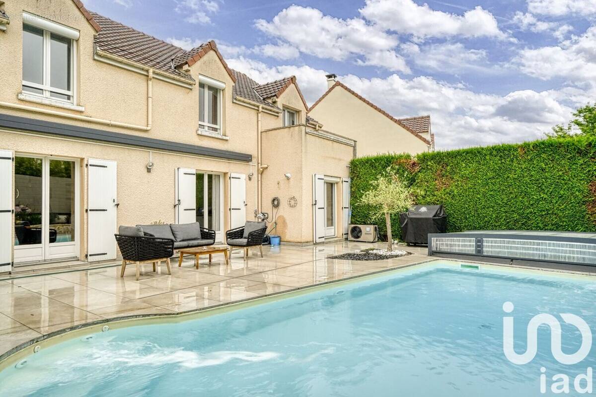 Photo 1 - Maison à BAILLET-EN-FRANCE