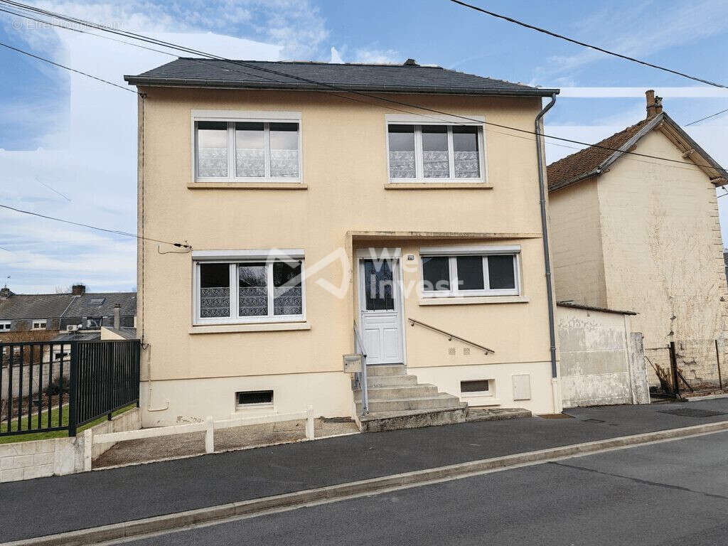 Maison à HIRSON