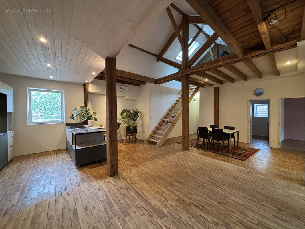 Appartement à AURILLAC