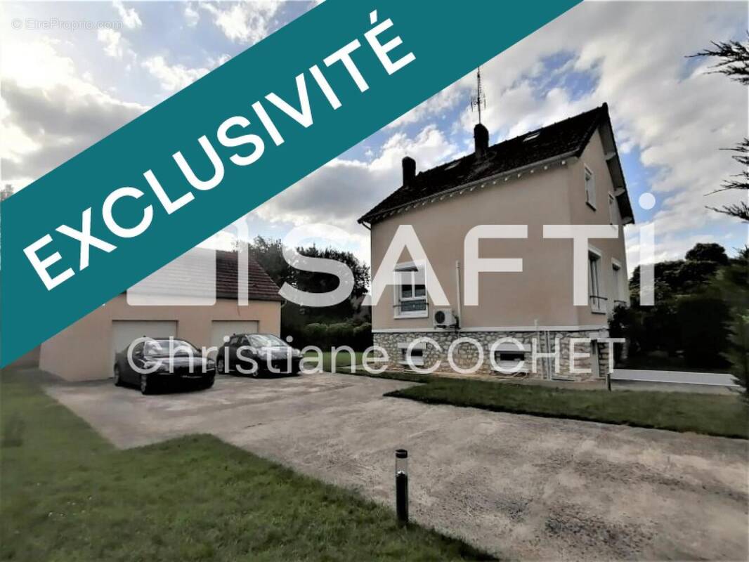 Photo 1 - Maison à LA ROCHETTE