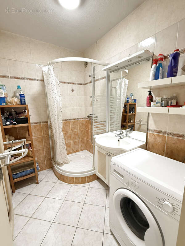 Appartement à LYON-8E