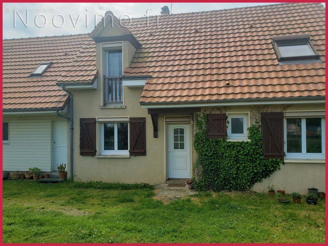 Maison à PARCE-SUR-SARTHE