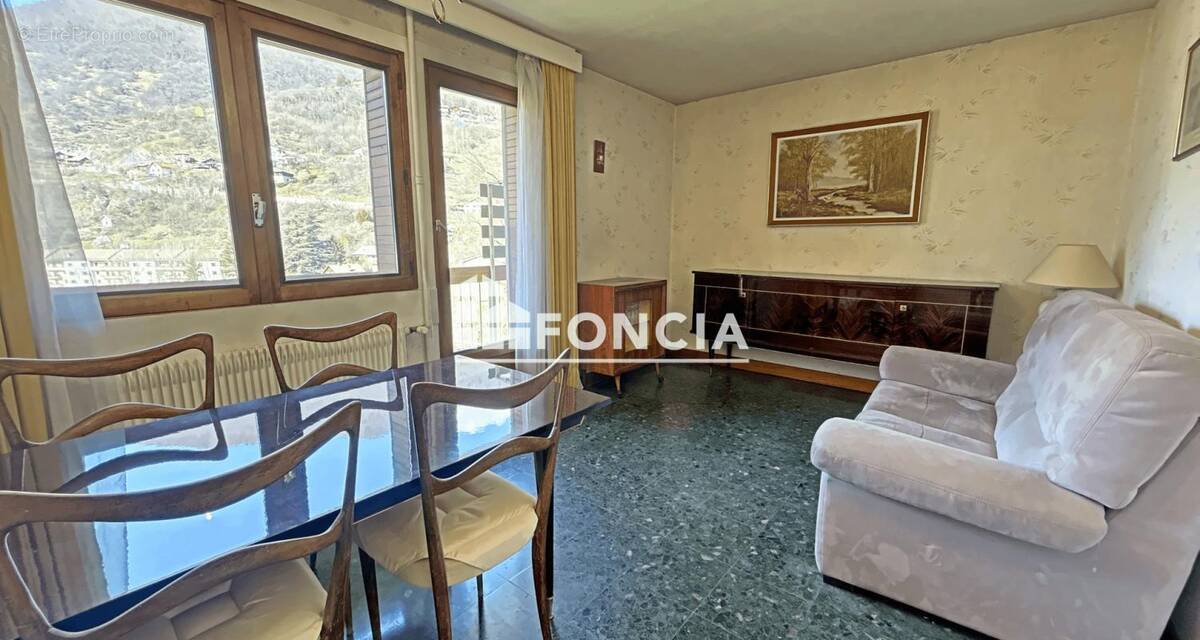 Appartement à MOUTIERS