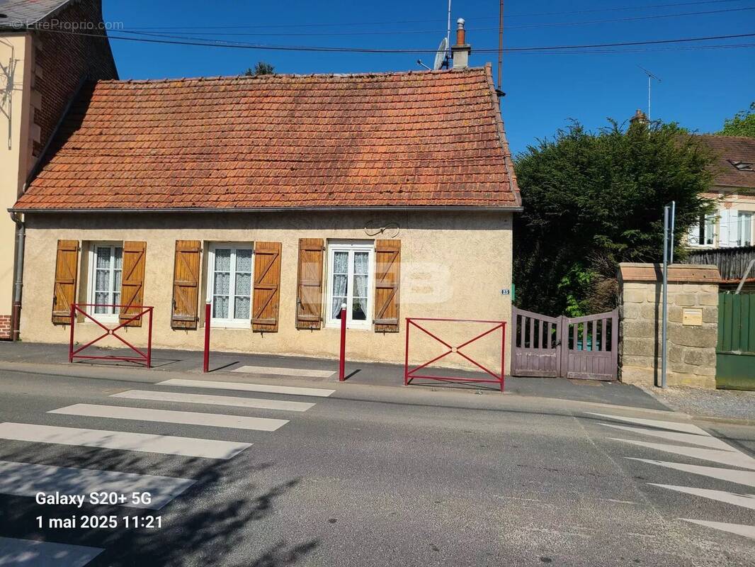 Appartement à BORNEL