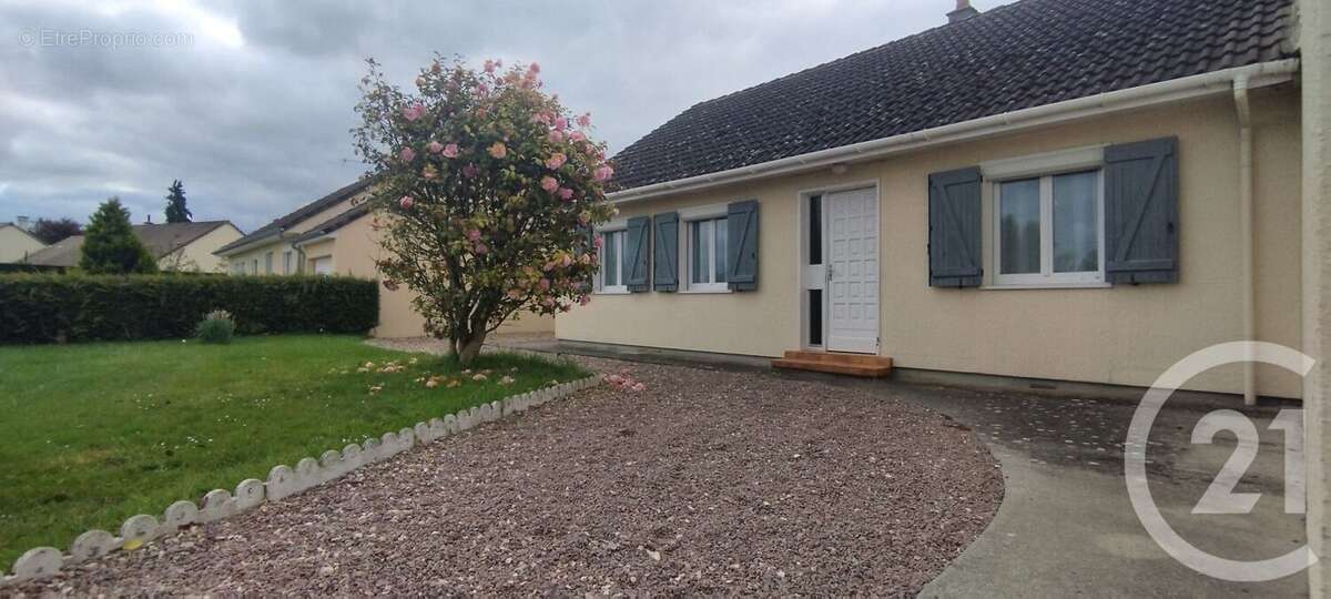 Maison à LIEUREY