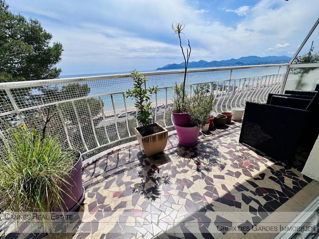 Appartement à CANNES