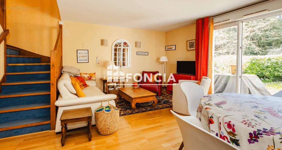 Appartement à SAINT-GREGOIRE