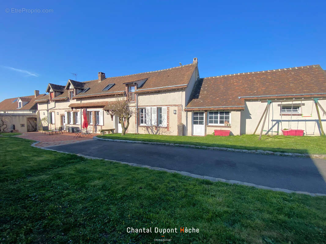 Maison à CHARTRES