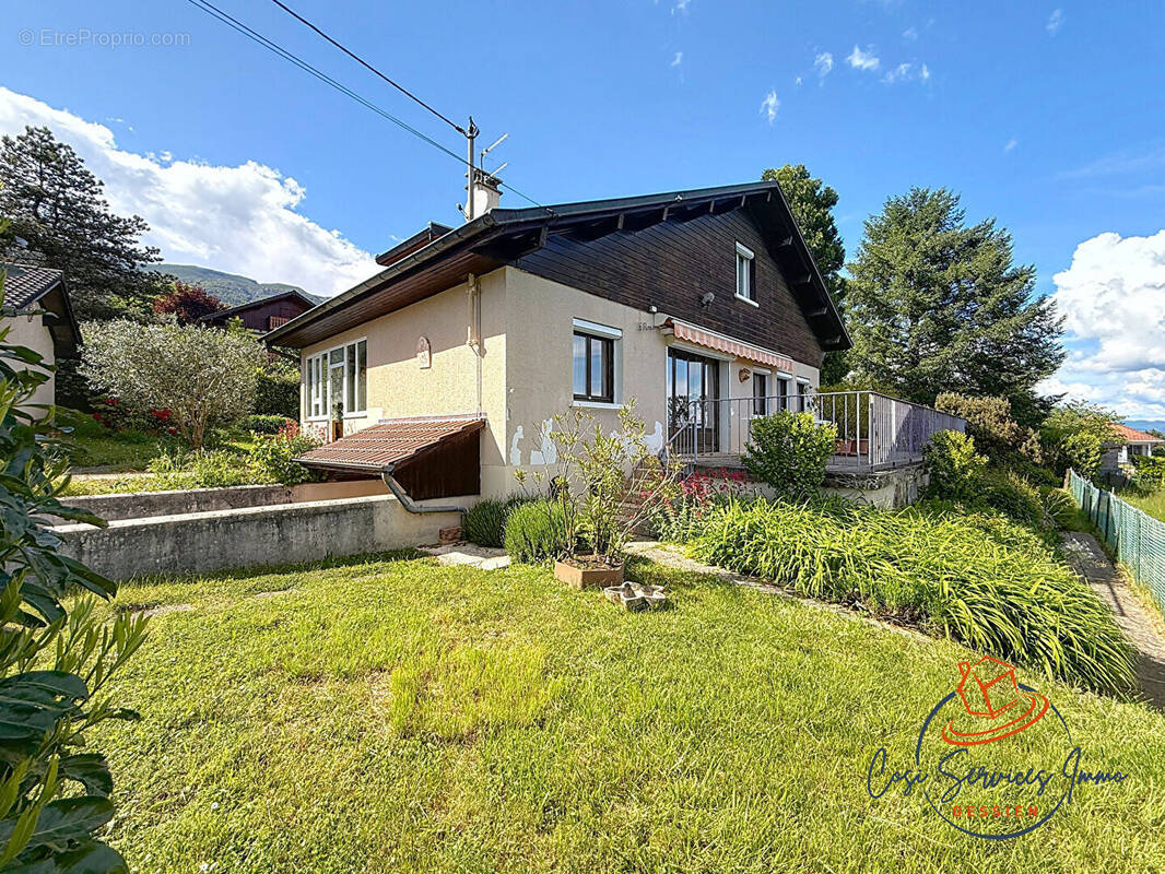 Maison à THOIRY
