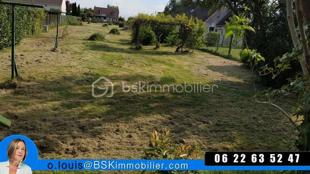 Terrain à VILLEJUST