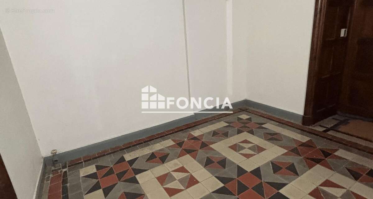 Appartement à FROGES