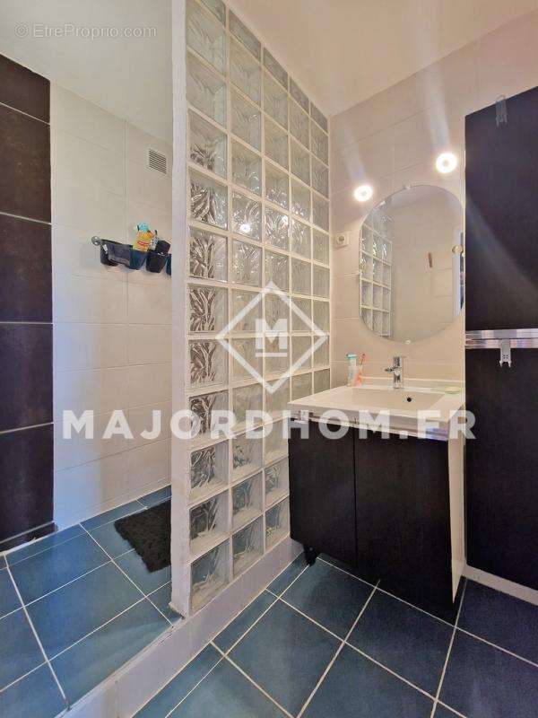 Appartement à MARSEILLE-10E