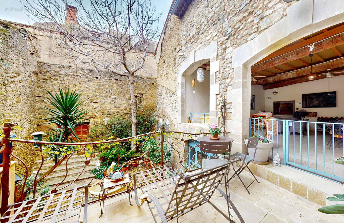 Maison à LA REDORTE