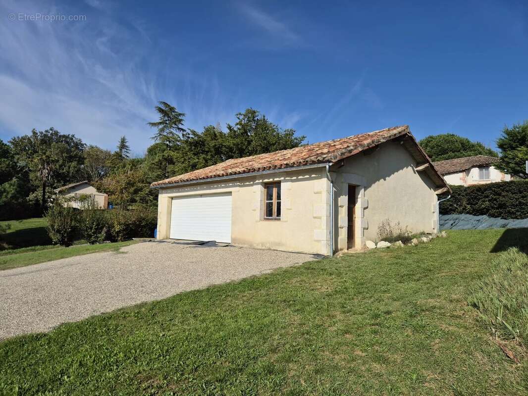 Maison à AUVILLAR