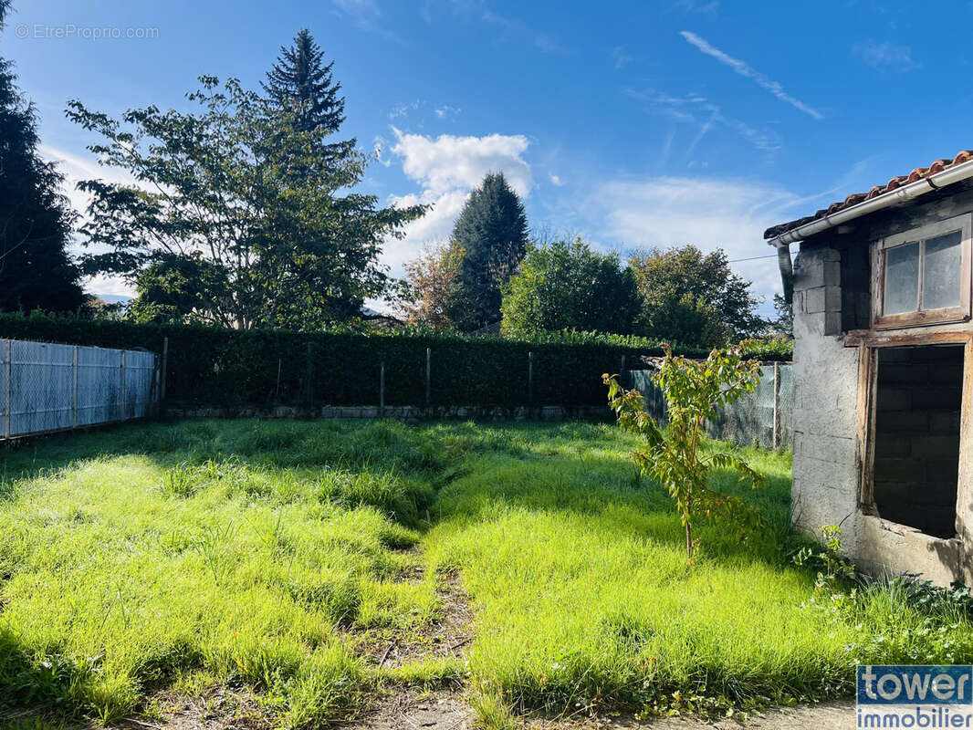 Appartement à GOURDAN-POLIGNAN