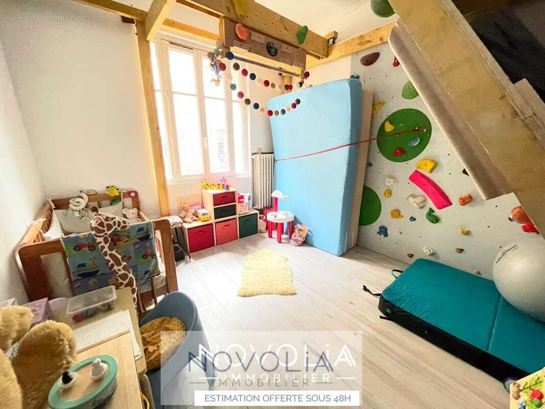 Appartement à LYON-6E