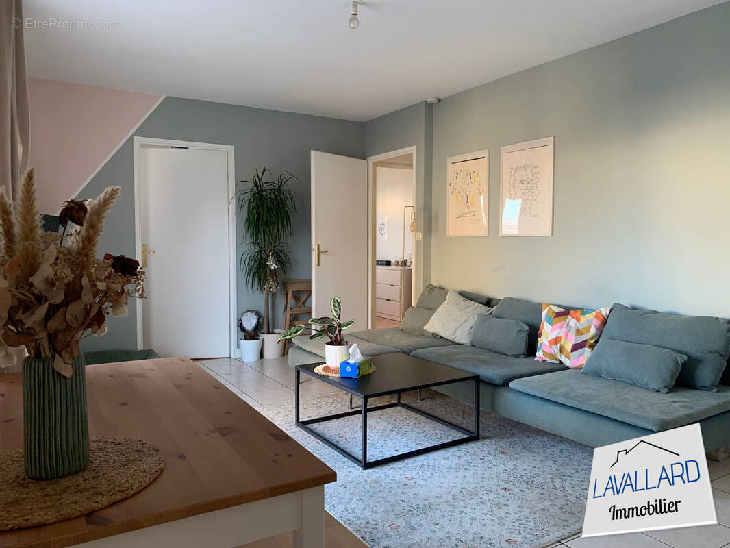 Appartement à RIVERY