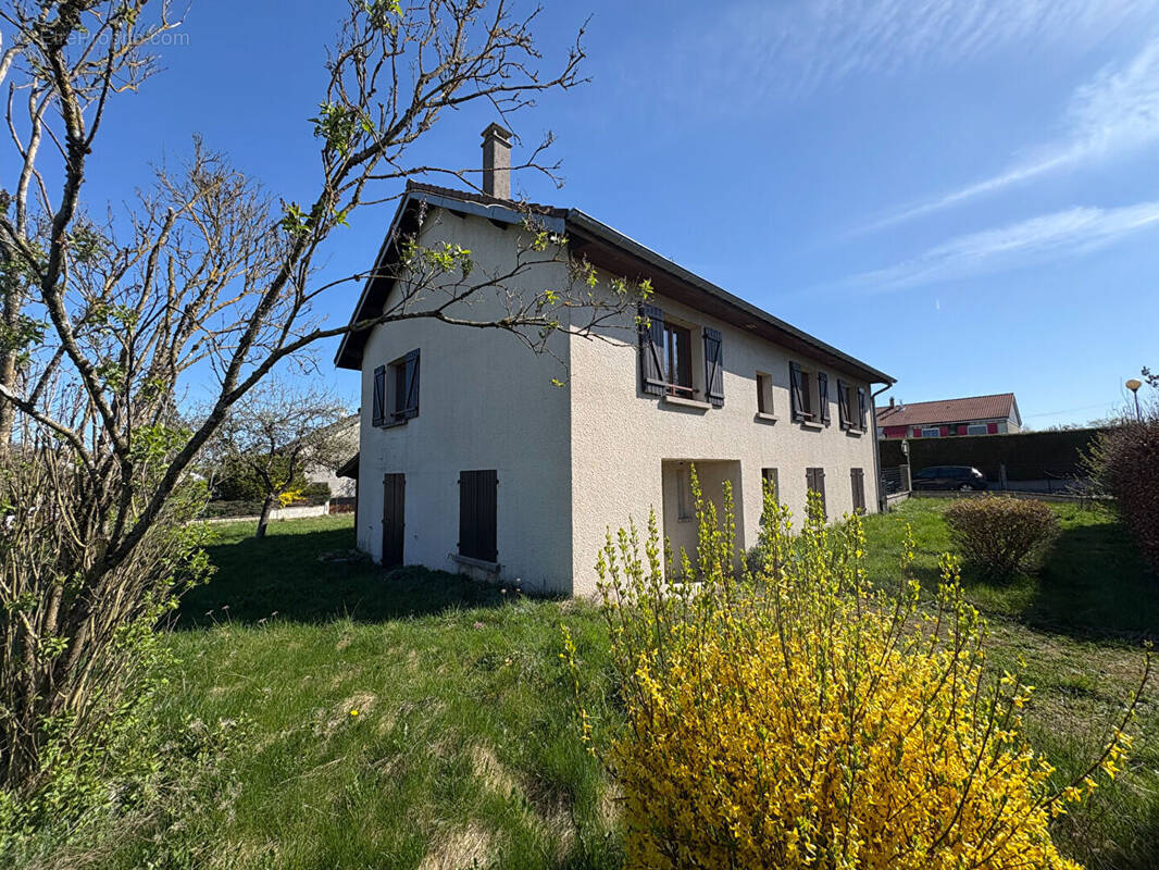 Maison à LAMARCHE