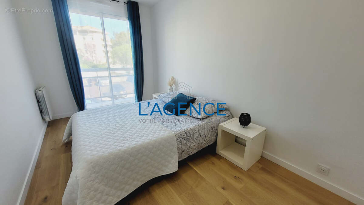 Appartement à HYERES