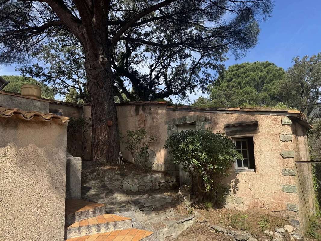 Maison à GRIMAUD