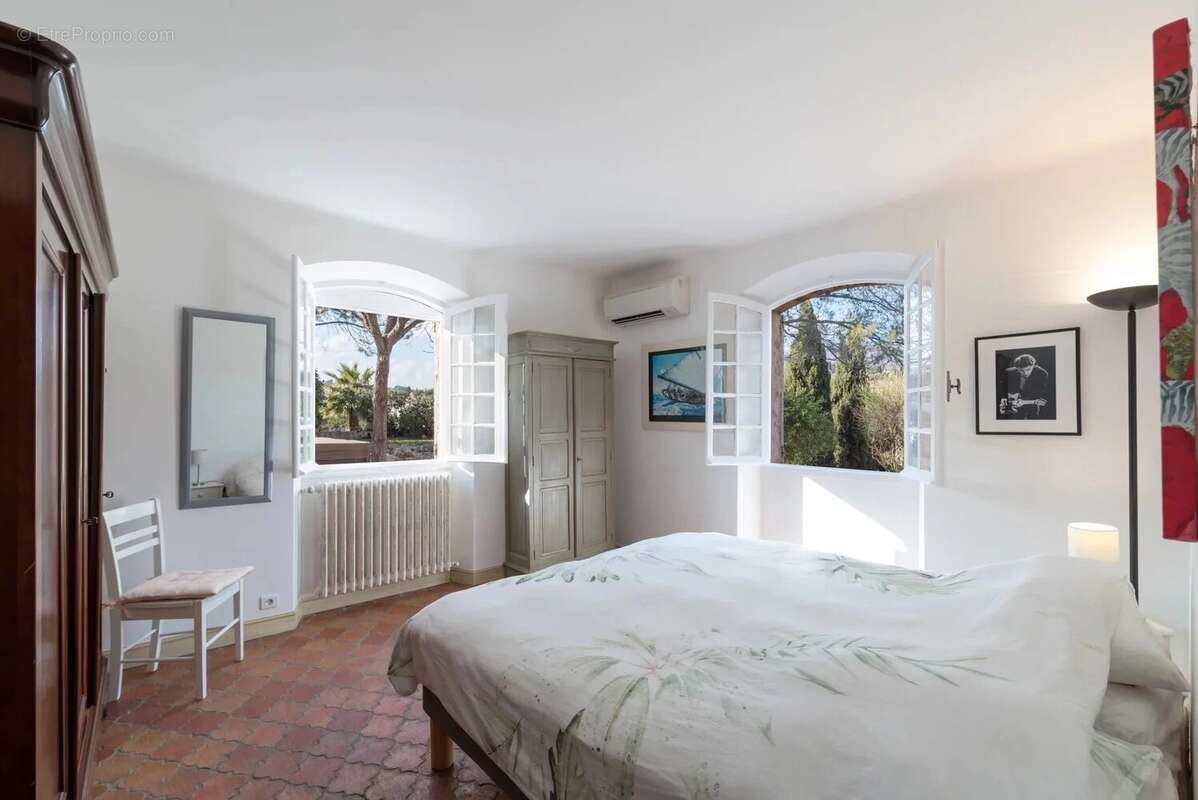 Maison à LE ROURET